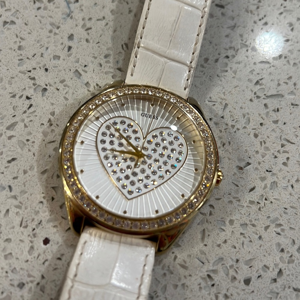 Vintage White Guess Heart Watch